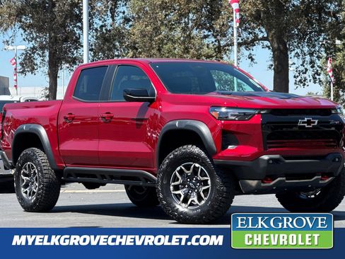 Used 2026 Chevrolet Colorado ZR2 w/ Technology Package AWD/4WD image 1