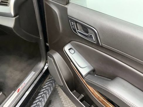 Used 2020 Chevrolet Tahoe LT AWD/4WD image 41