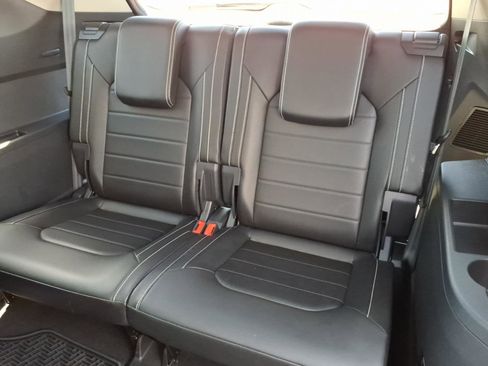Certified 2024 Volkswagen Atlas SEL AWD/4WD image 25