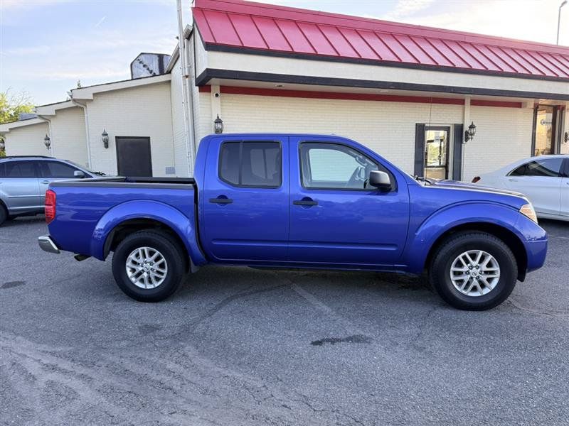 Used 2014 Nissan Frontier SV RWD image 4