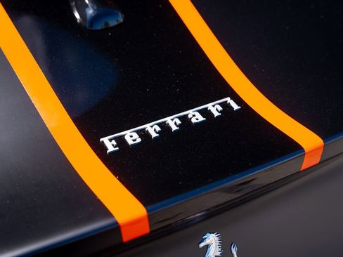 Used 2023 Ferrari 812 GTS RWD image 16