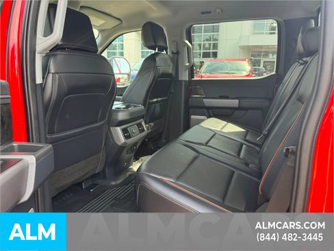 Used 2025 Ford F450 Lariat AWD/4WD image 15