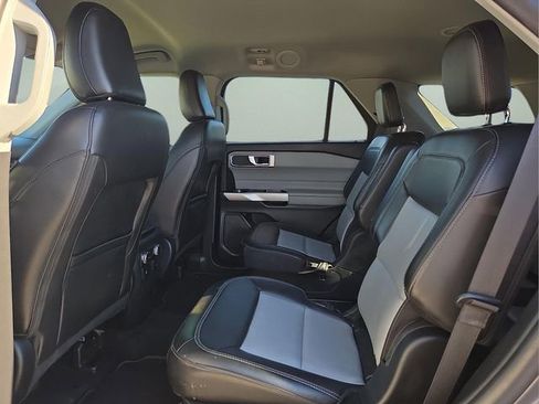 Used 2023 Ford Explorer XLT w/ Equipment Group 202A image 16