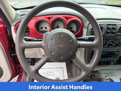 Used 2005 Chrysler PT Cruiser Touring w/ Moonroof Group FWD image 20