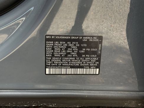Used 2026 Volkswagen Atlas Cross Sport SE FWD image 25