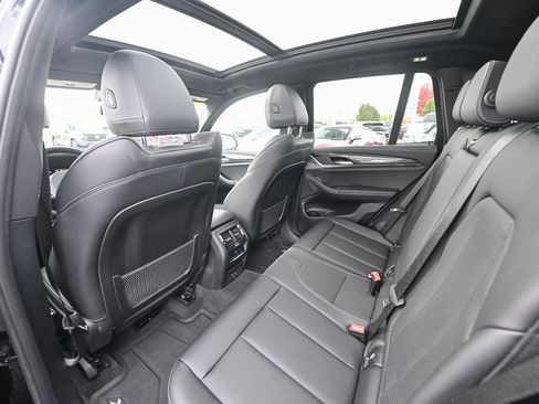 Used 2023 BMW X3 M40i w/ Premium Package image 21