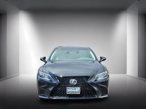 Used 2018 Lexus LS 500 AWD w/ Luxury Package image 5