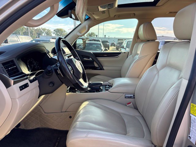 Used 2018 Lexus LX 570 4WD image 10