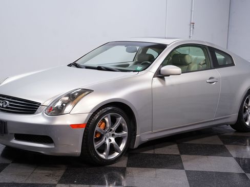 Used 2004 INFINITI G35 Coupe w/ Premium Pkg image 6