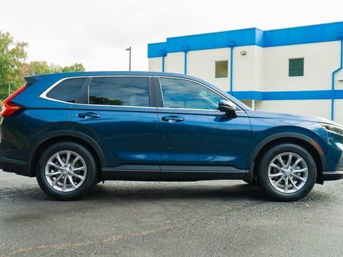 Used 2024 Honda CR-V EX-L image 10