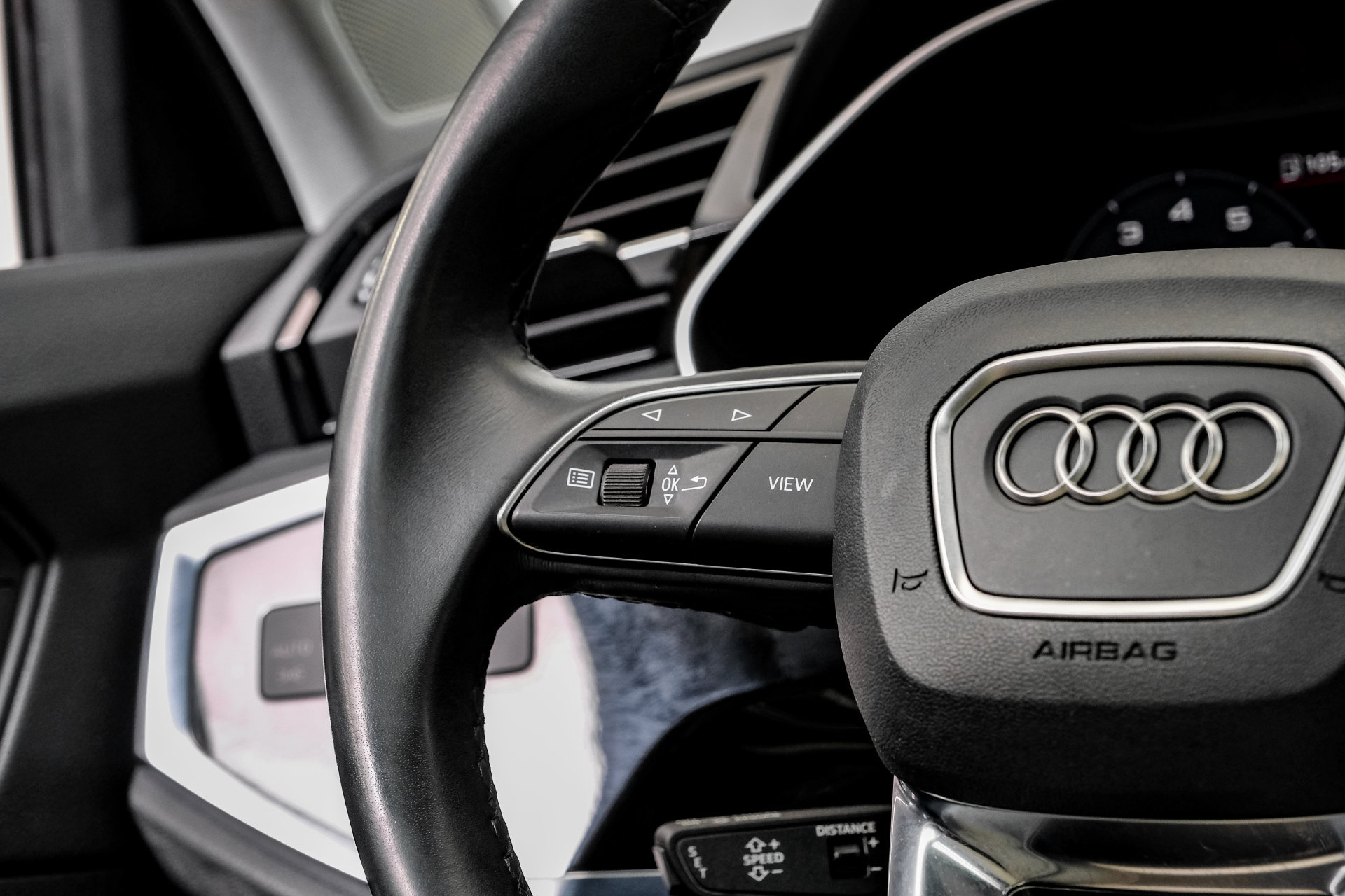 Used 2024 Audi Q3 2.0T Premium AWD/4WD image 21