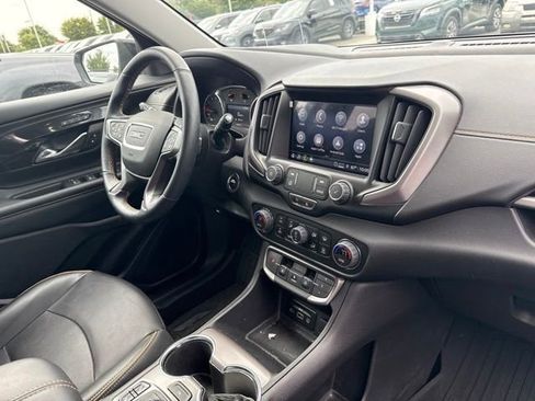 Used 2024 GMC Terrain AT4 w/ Tech Package AWD/4WD image 14