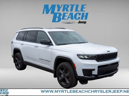 Certified 2024 Jeep Grand Cherokee L Altitude image 8