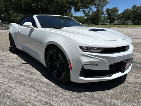 Used 2022 Chevrolet Camaro SS image 4