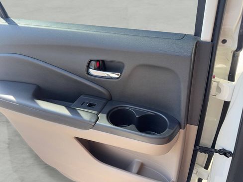 Used 2016 Honda Pilot EX image 19