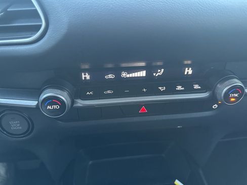 Used 2024 MAZDA CX-30 AWD 2.5 S w/ Select Sport Pkg image 12