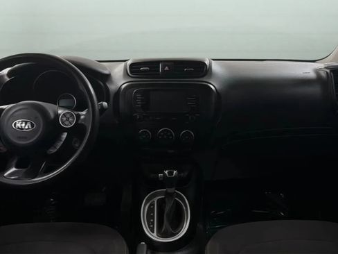 Used 2019 Kia Soul FWD image 10