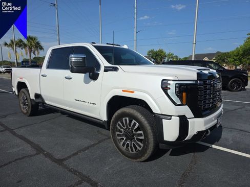 Used 2025 GMC Sierra 2500 Denali Ultimate AWD/4WD image 1