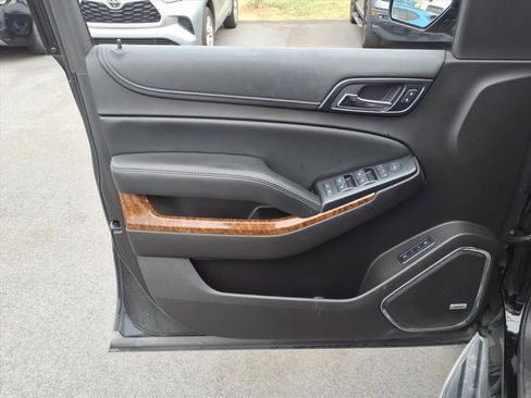 Used 2015 Chevrolet Tahoe LTZ image 10