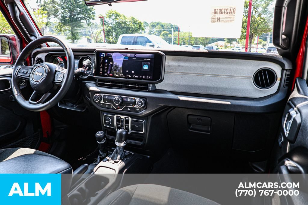 Used 2024 Jeep Wrangler Unlimited Sport AWD/4WD image 28