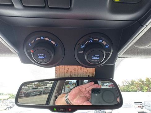 Used 2024 Toyota 4Runner TRD Off-Road Premium image 61