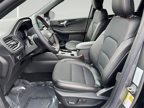 New 2025 Ford Escape ST-Line w/ Tech Pack #1 image 10