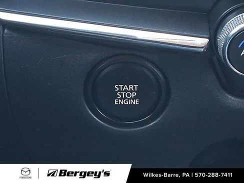Certified 2025 MAZDA CX-30 AWD 2.5 S w/ Preferred Package image 27