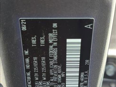 Used 2021 Toyota Highlander XLE image 27