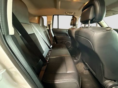 Used 2015 Jeep Compass Sport w/ Power Value Group image 24