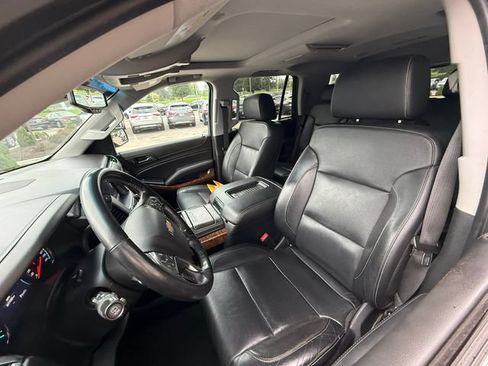 Used 2020 Chevrolet Tahoe Premier AWD/4WD image 4