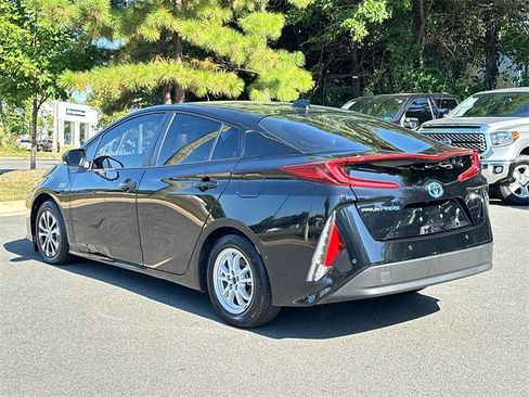 Certified 2021 Toyota Prius Prime Limited image 2