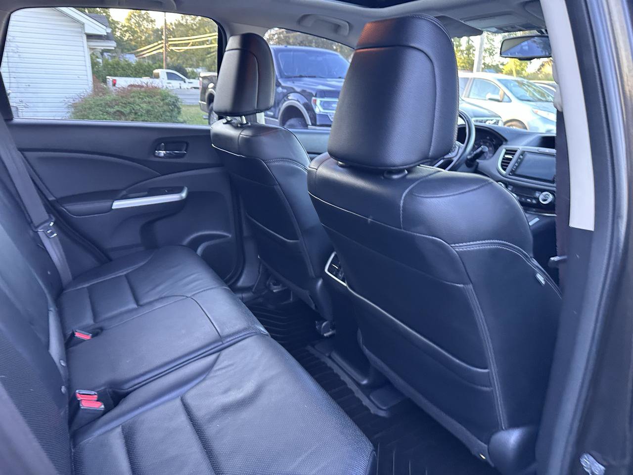 Used 2016 Honda CR-V EX-L image 29