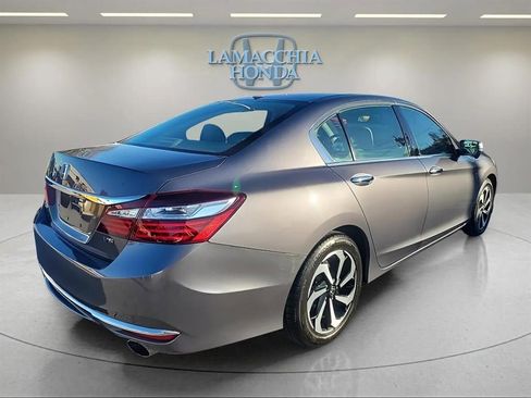 Used 2017 Honda Accord EX-L image 3
