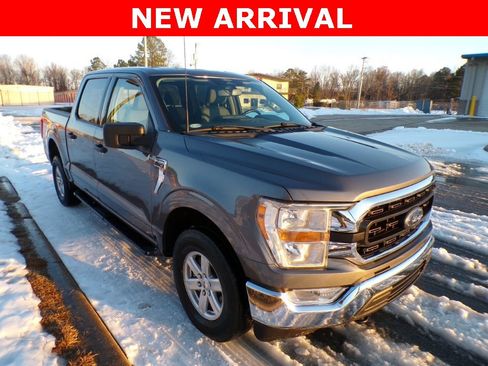 Used 2022 Ford F150 XLT w/ Equipment Group 301A Mid image 1