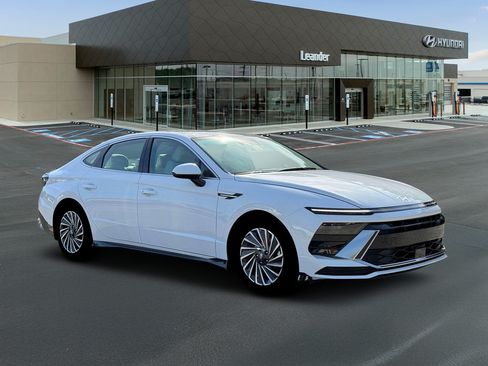 New 2026 Hyundai Sonata SEL FWD image 10