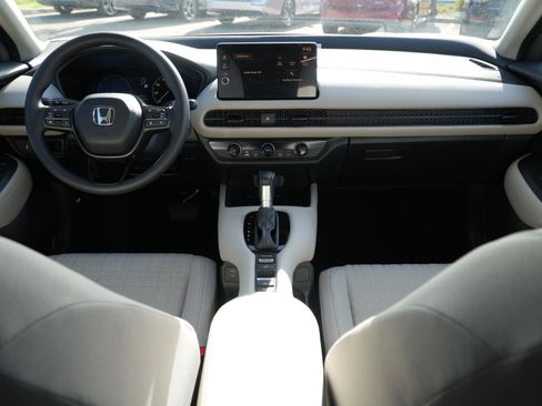 Used 2027 Honda HR-V LX image 19