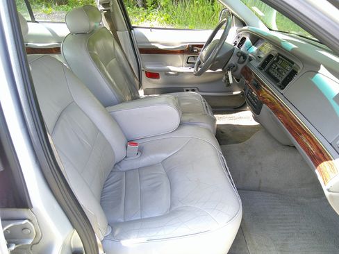 Used 2002 Chevrolet Camaro LT image 48