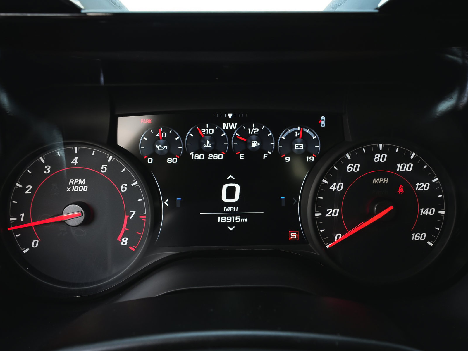 Used 2024 Chevrolet Camaro LT RWD image 21