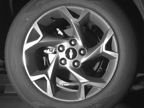 Used 2025 Chevrolet Trax LT FWD image 18