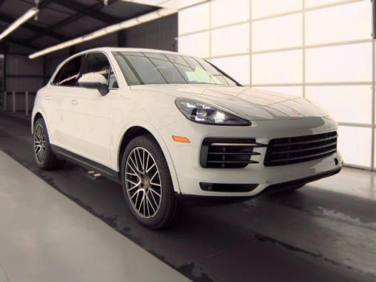 Used 2019 Porsche Cayenne S AWD/4WD image 2