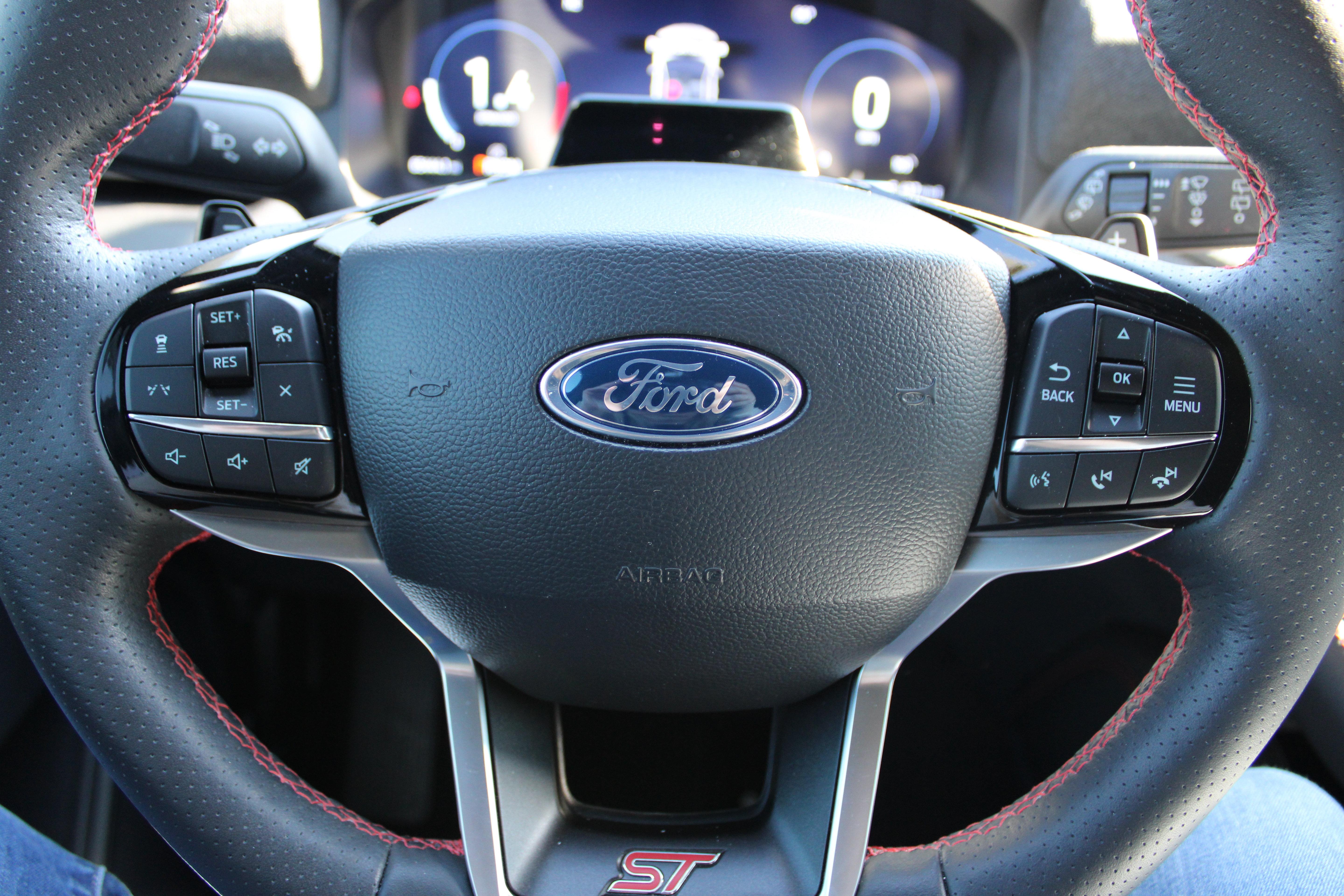 Used 2025 Ford Explorer ST w/ Sun And Sound Package AWD/4WD image 24