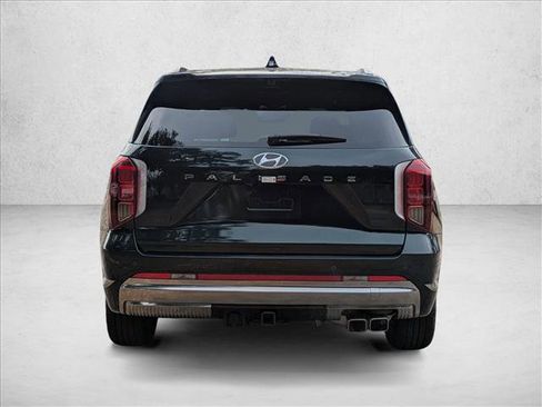 Used 2025 Hyundai Palisade Calligraphy image 7