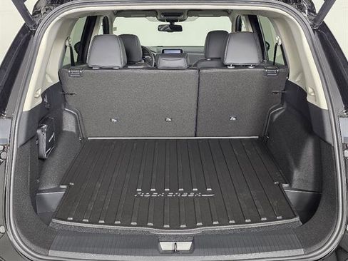 New 2026 Nissan Rogue SV w/ Rock Creek Premium Package AWD/4WD image 18