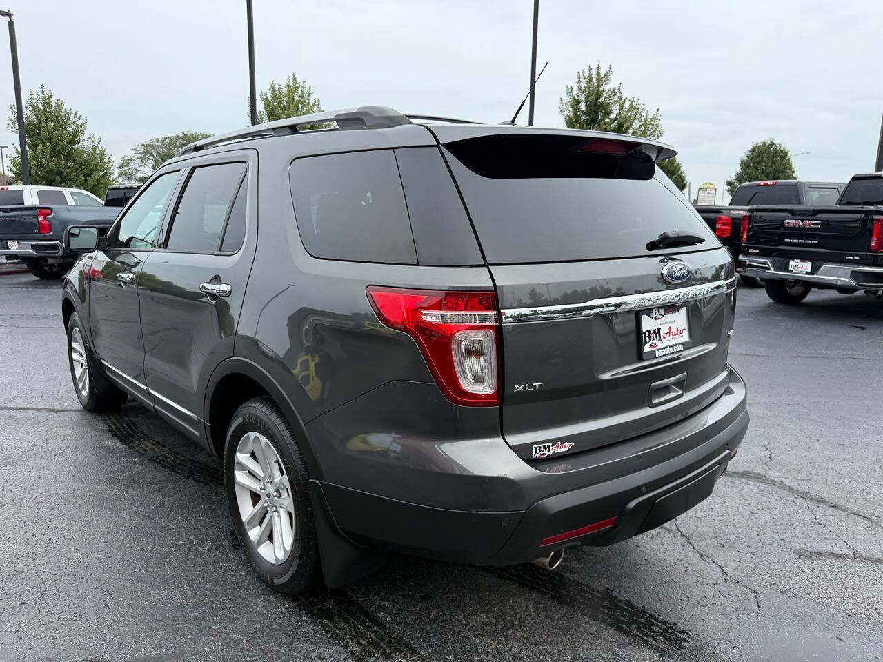 Used 2015 Ford Explorer XLT w/ Equipment Group 202B AWD/4WD image 5