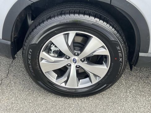 Used 2025 Subaru Ascent Premium w/ Popular Package #2 image 17