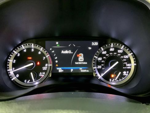 Used 2022 Toyota Highlander XLE AWD/4WD image 26