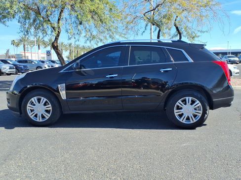 Used 2013 Cadillac SRX Luxury image 4