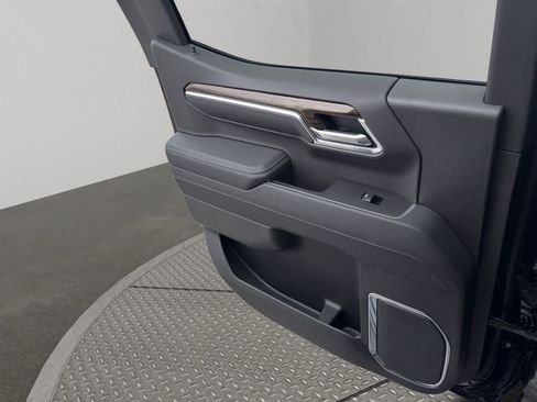 New 2026 GMC Sierra 1500 Elevation image 21
