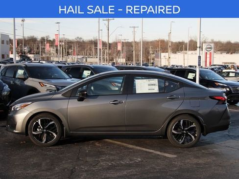 New 2025 Nissan Versa SR image 2