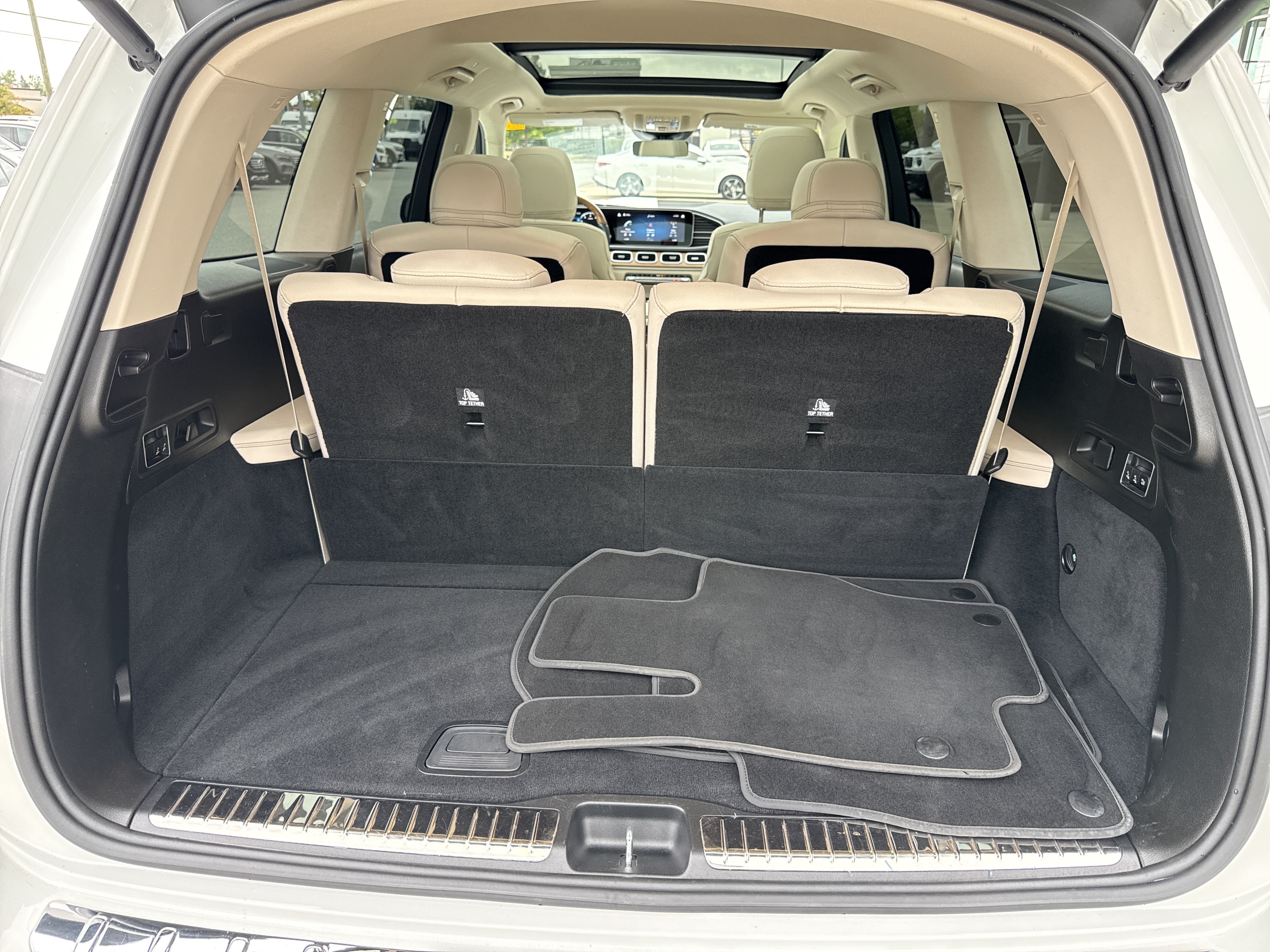 Certified 2022 Mercedes-Benz GLS 450 4MATIC image 11